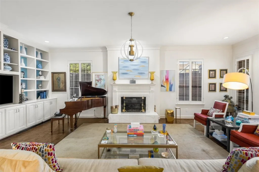 3 Living room, fireplace view