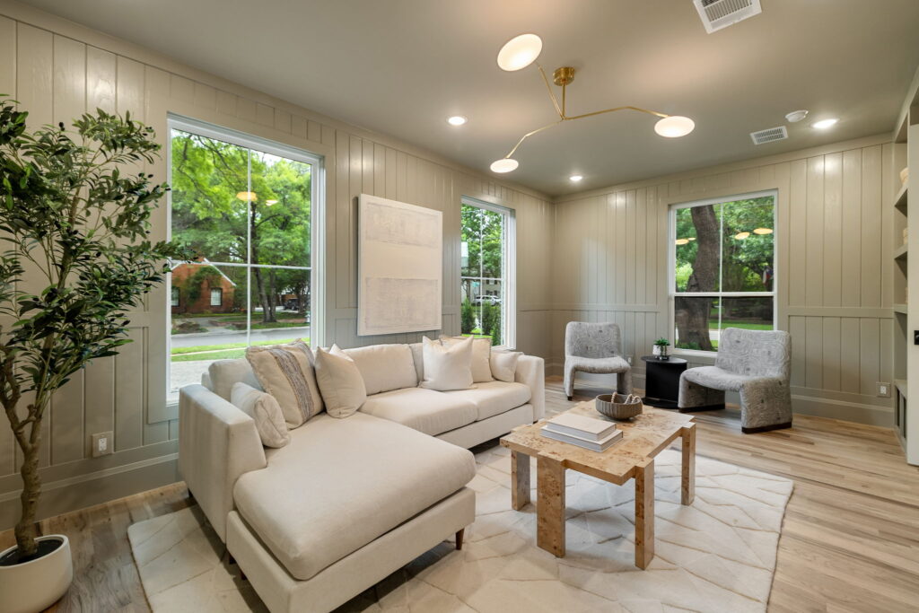 6 Living room 5
